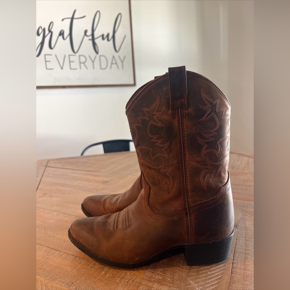 Kid's ARIAT 4LR Heritage Western Cowboy Boots, Brown, Sz 3 - Picture 2 of 7